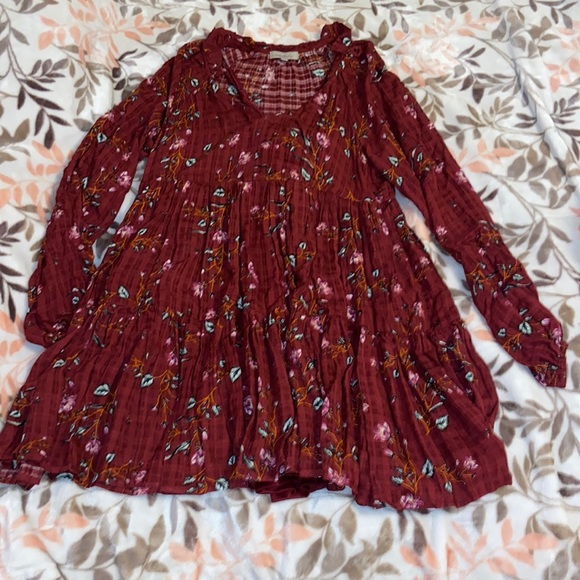 Short dress - Picture 1 of 3